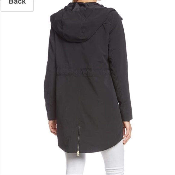 Vero Moda Lightweight Hooded Jacket - Picture 3 of 11